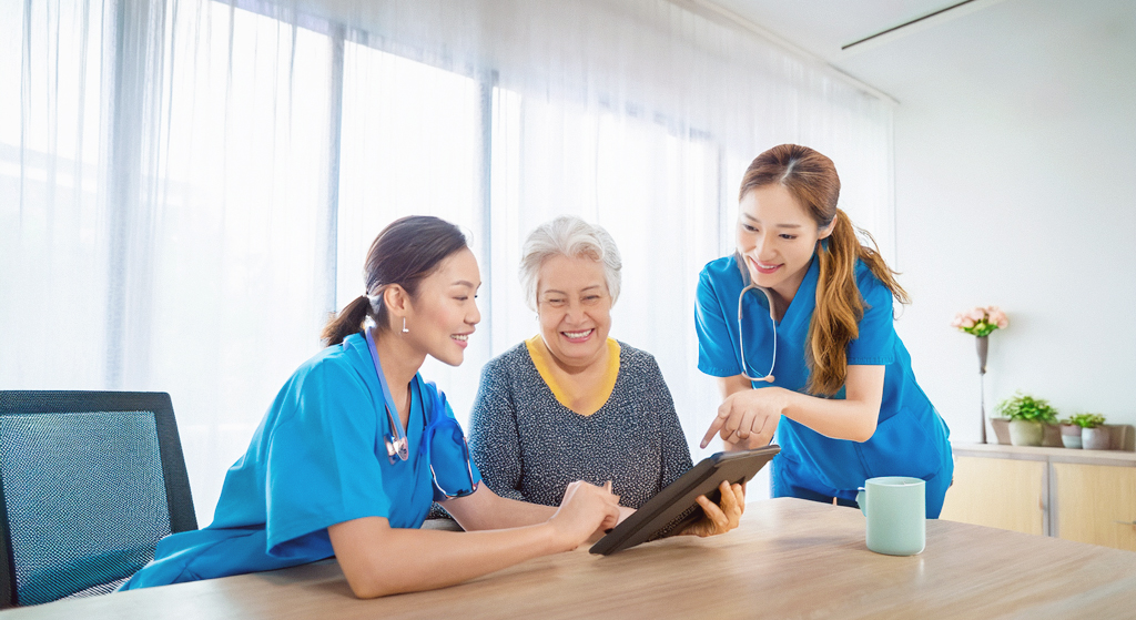 まとめ:Carebaseのデメリットを理解して無料トライアルへ、写真